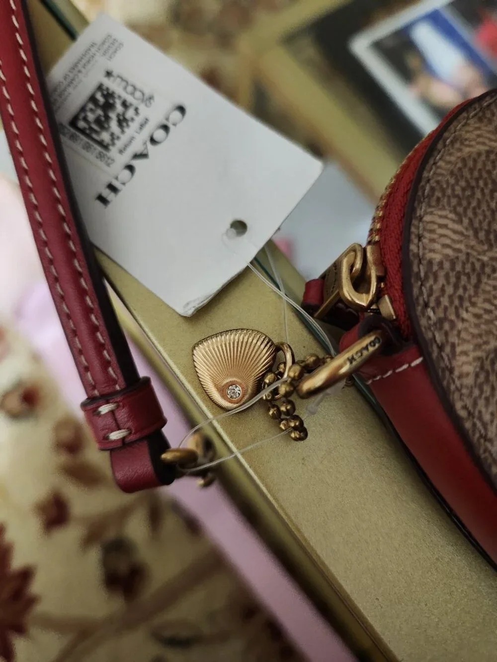 Coach Signature Heart Wristlet / Change Purse NWT